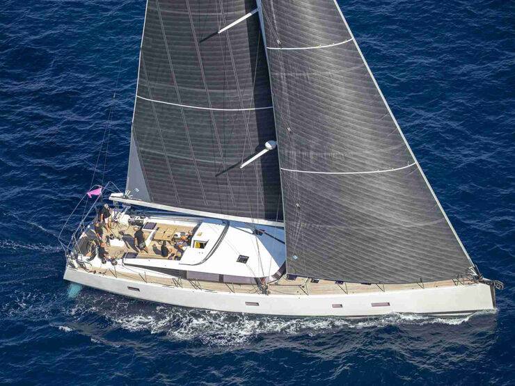 CNB 76 et 88 – CNB Yachts